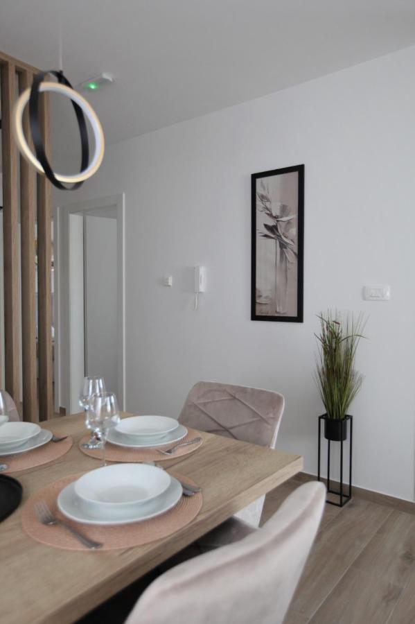 Apartment Sweet Dreams Trogir Dış mekan fotoğraf
